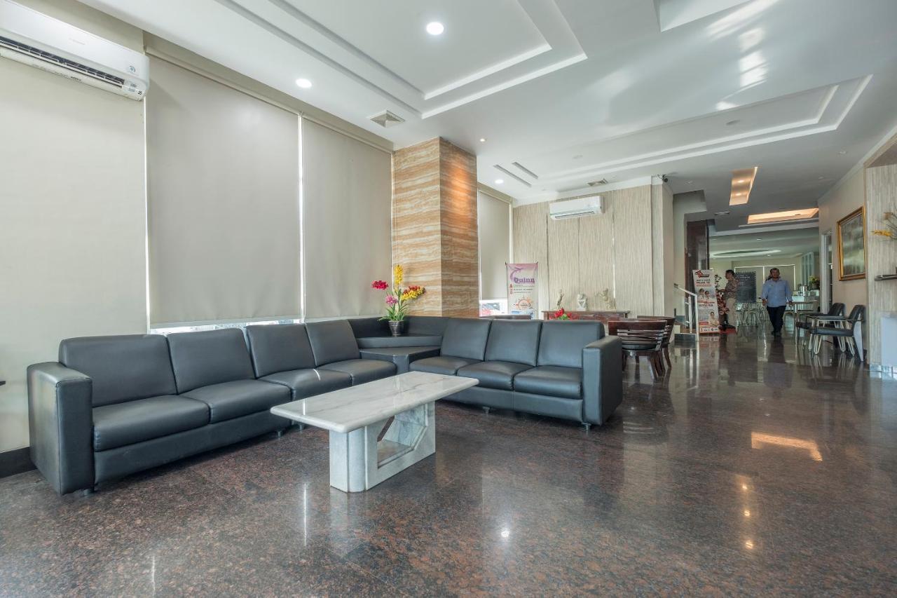 Oyo 1114 Hotel Denpasar Makassar Dış mekan fotoğraf
