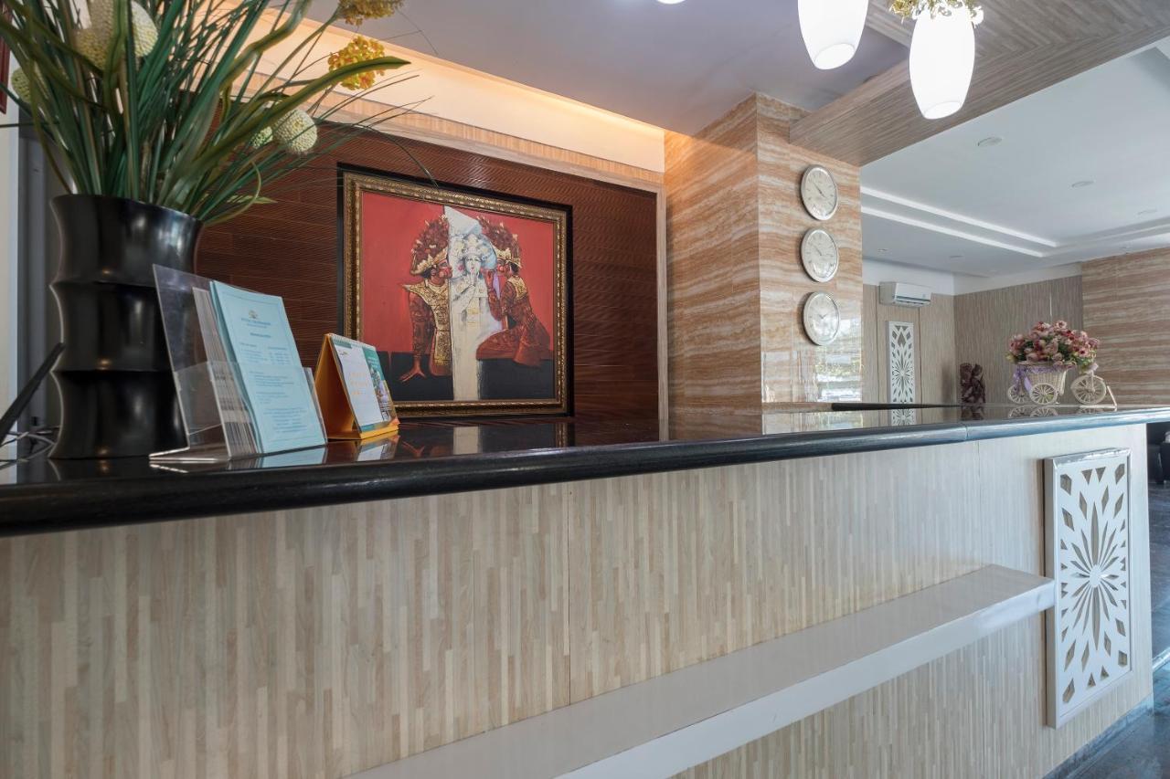 Oyo 1114 Hotel Denpasar Makassar Dış mekan fotoğraf