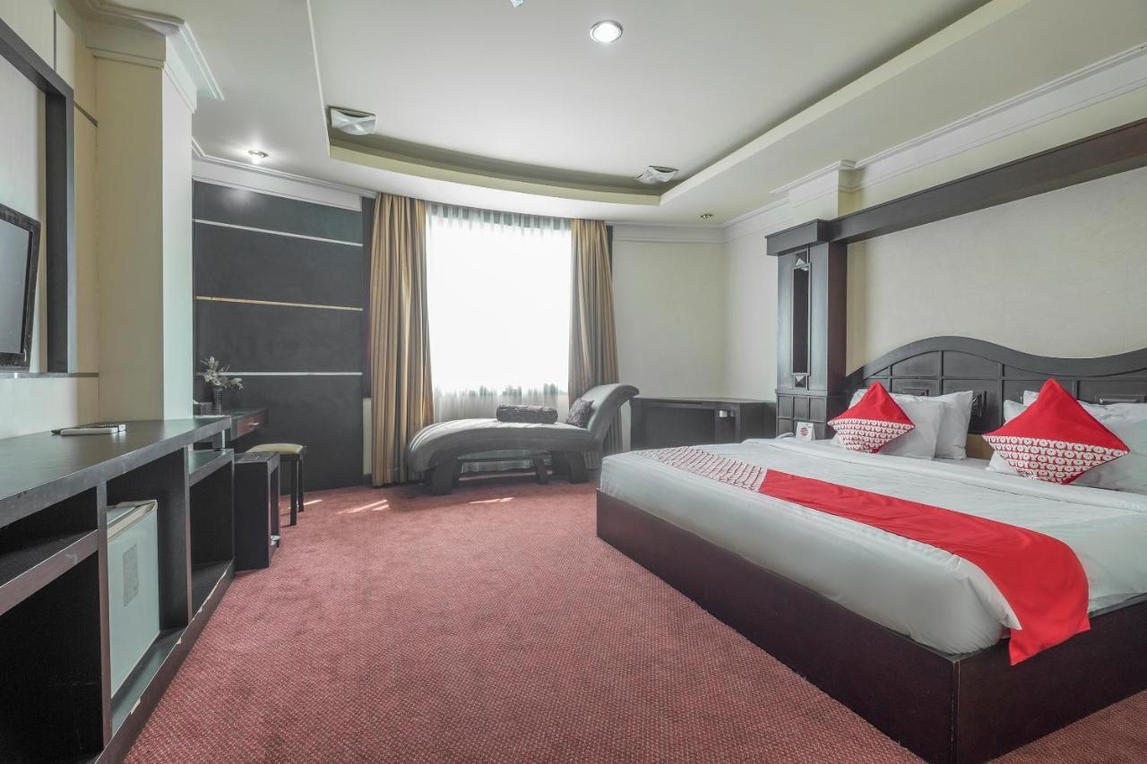Oyo 1114 Hotel Denpasar Makassar Dış mekan fotoğraf