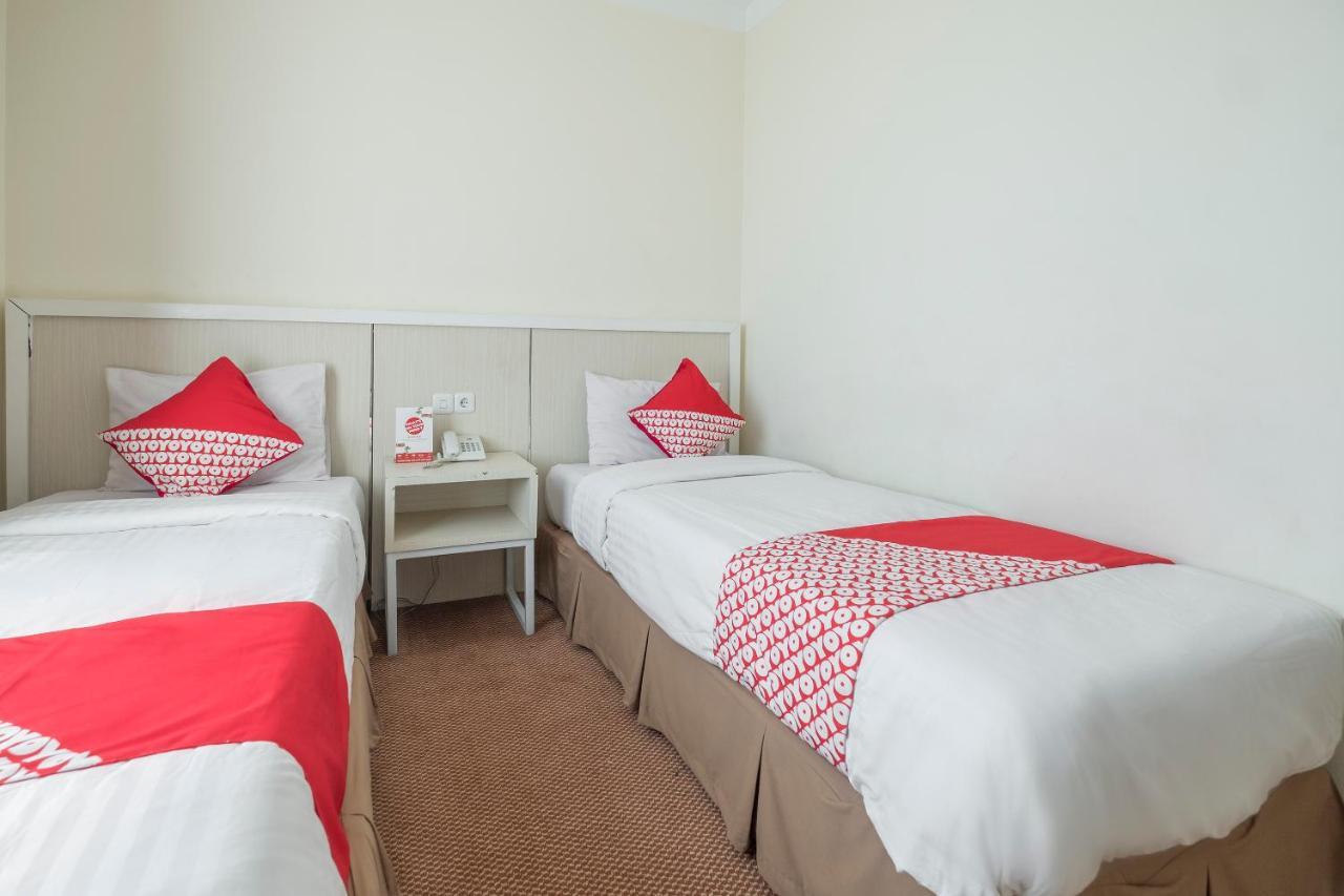 Oyo 1114 Hotel Denpasar Makassar Dış mekan fotoğraf