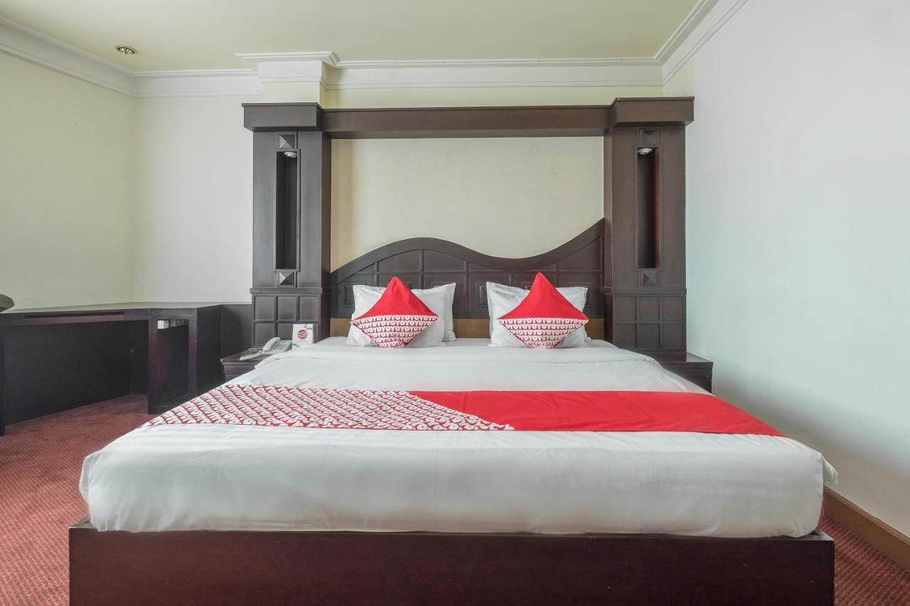 Oyo 1114 Hotel Denpasar Makassar Dış mekan fotoğraf
