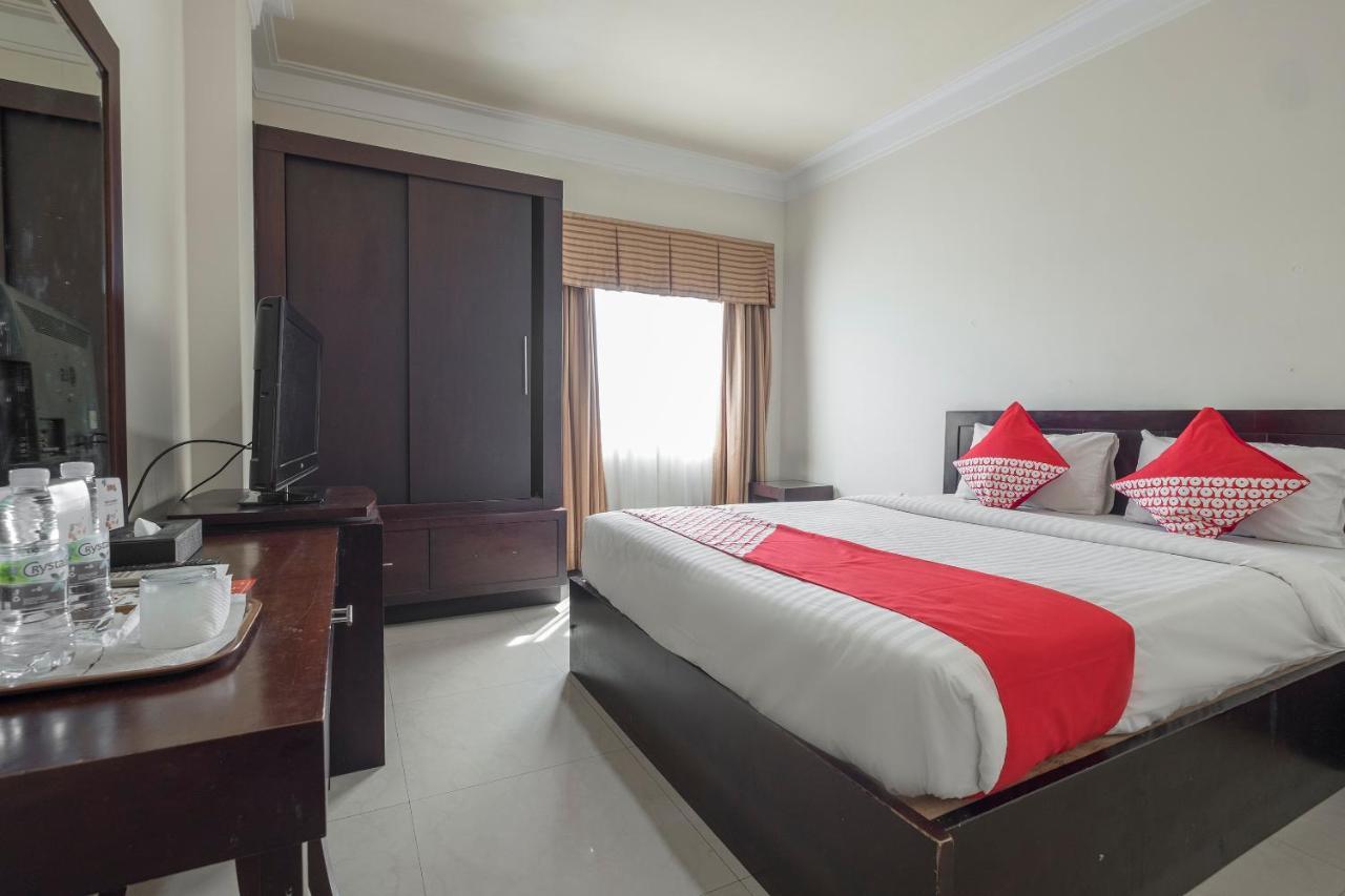 Oyo 1114 Hotel Denpasar Makassar Dış mekan fotoğraf