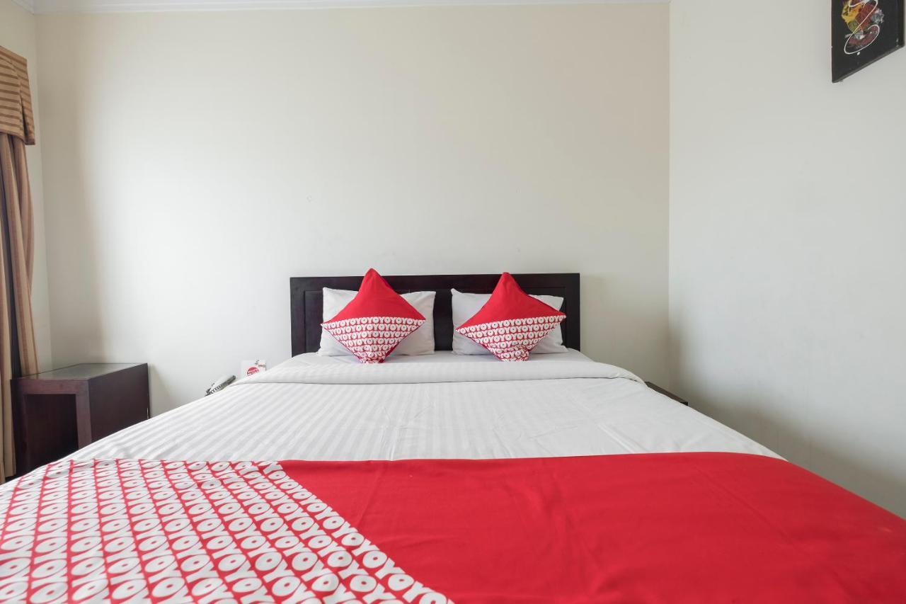 Oyo 1114 Hotel Denpasar Makassar Dış mekan fotoğraf