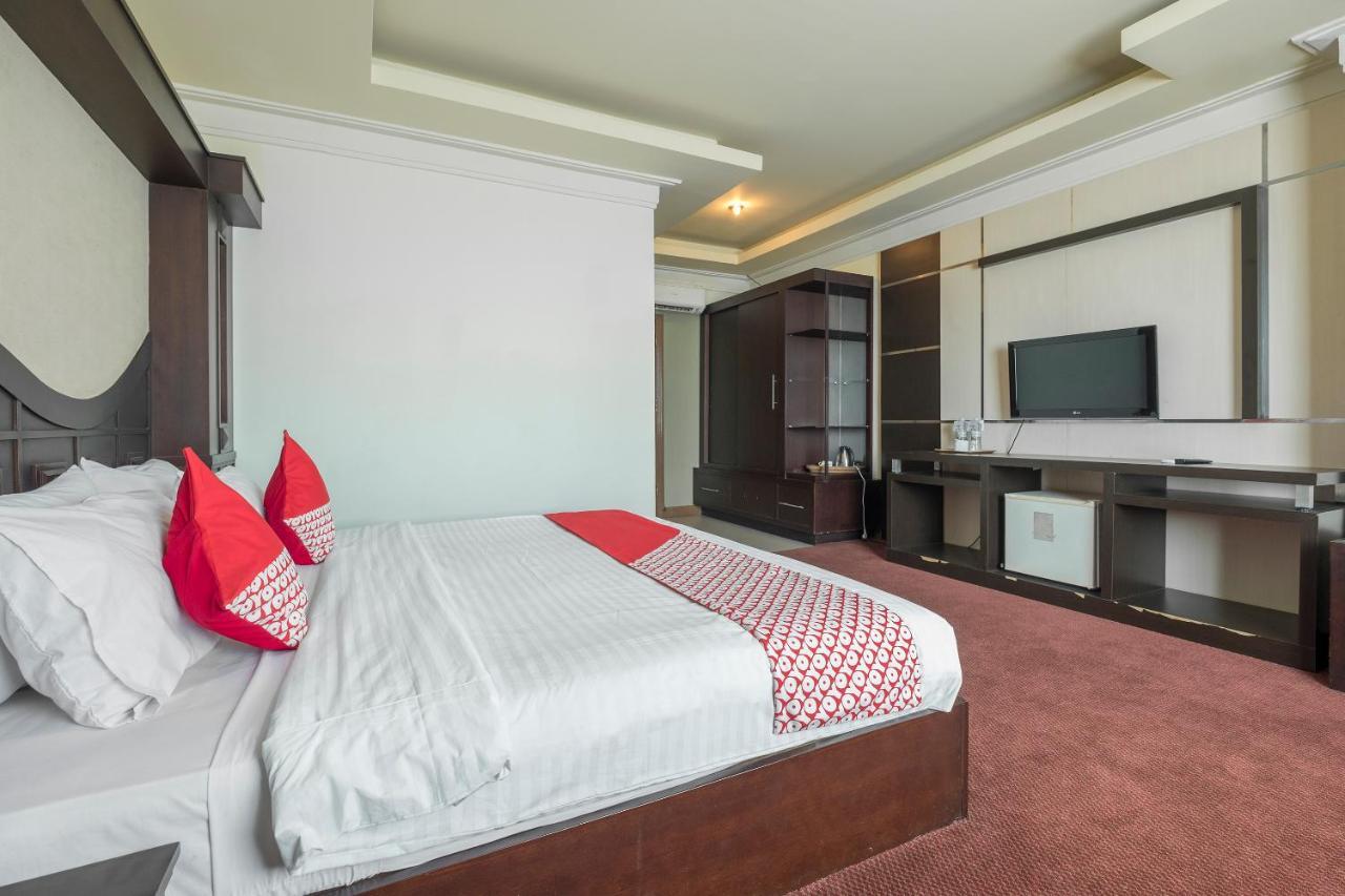 Oyo 1114 Hotel Denpasar Makassar Dış mekan fotoğraf