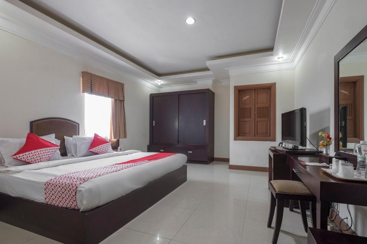 Oyo 1114 Hotel Denpasar Makassar Dış mekan fotoğraf