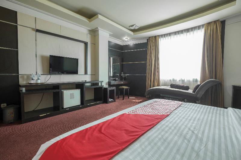 Oyo 1114 Hotel Denpasar Makassar Dış mekan fotoğraf